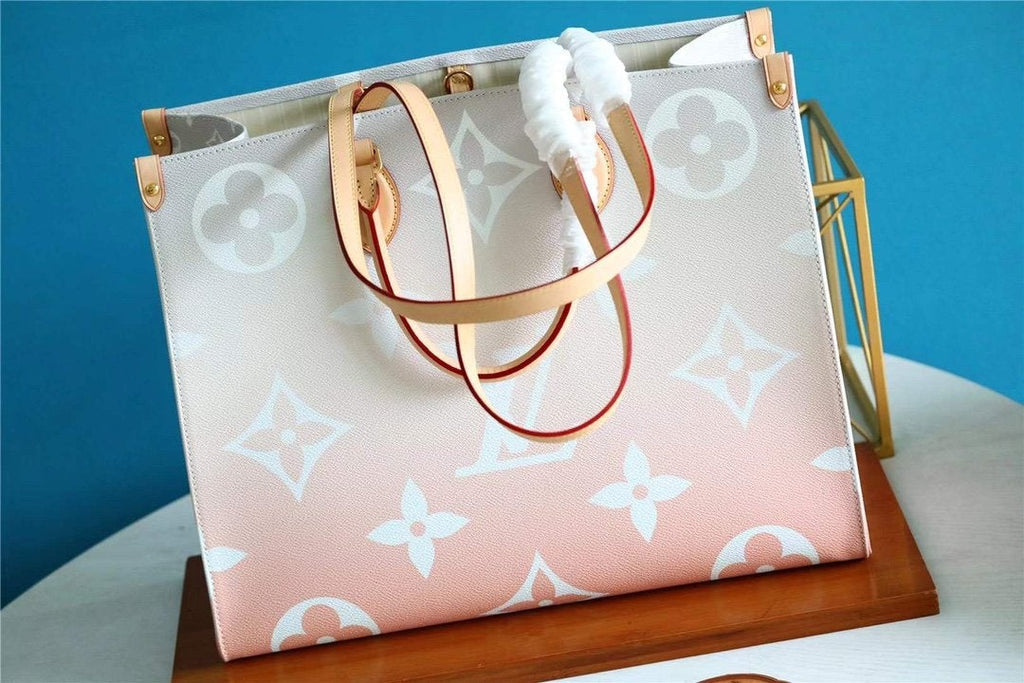 オンザゴー MM ブルーム グレー モノグラム ジャイアント コーテッド キャンバス