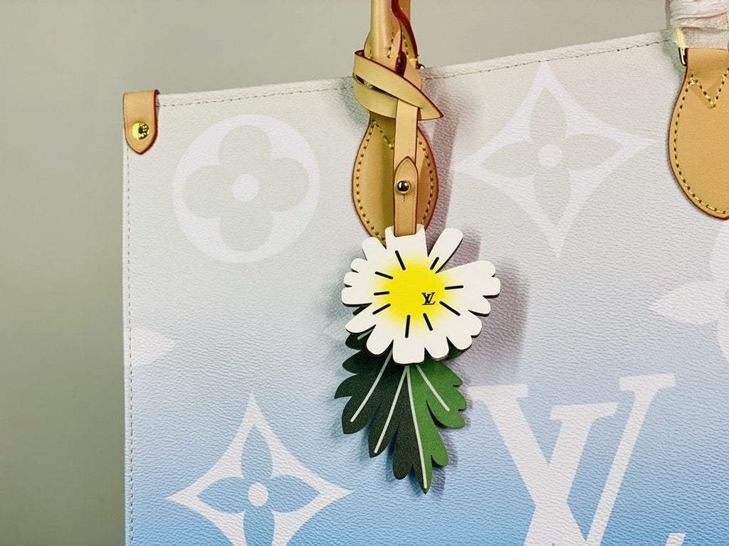 オンザゴー GM 41 ブルーモノグラム ジャイアントコーティングキャンバス