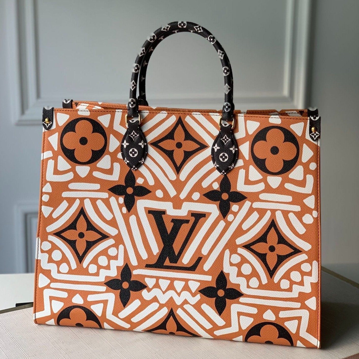 CRAFTY ONTHEGO GM 41 キャラメル＆クリーム モノグラム ジャイアントキャンバス