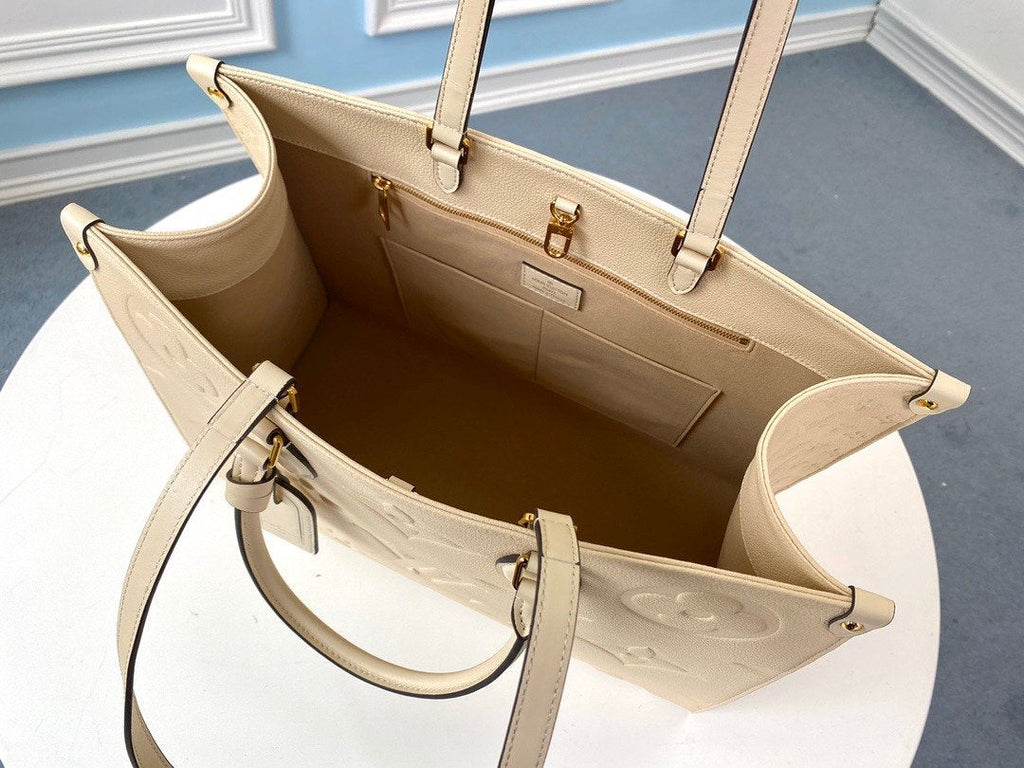 ONTHEGO GM 41 クリームモノグラムエンプレスジャイアントキャンバス