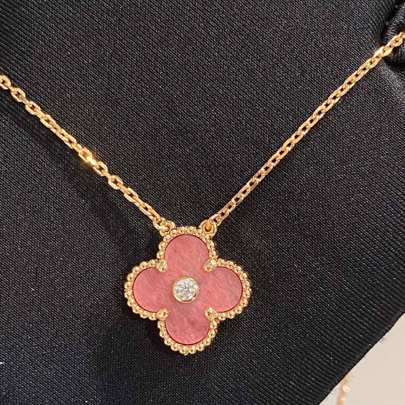 [Shinejoy] COLLIER CLOVER 15MM DIAMANT RHODONITE
