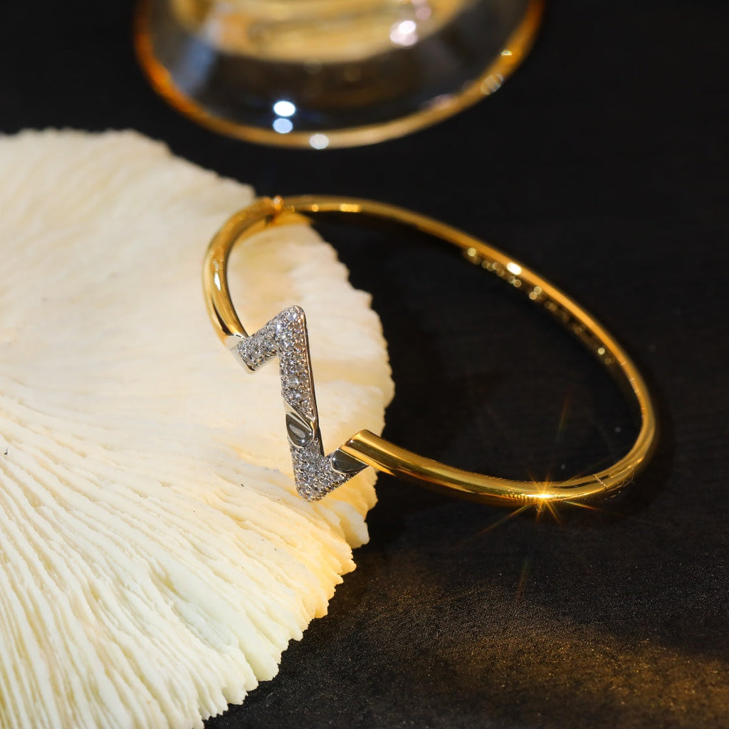 [Shinejoy]VOLTE UPSITE DOWN GOLD DIAMOND BRACELET