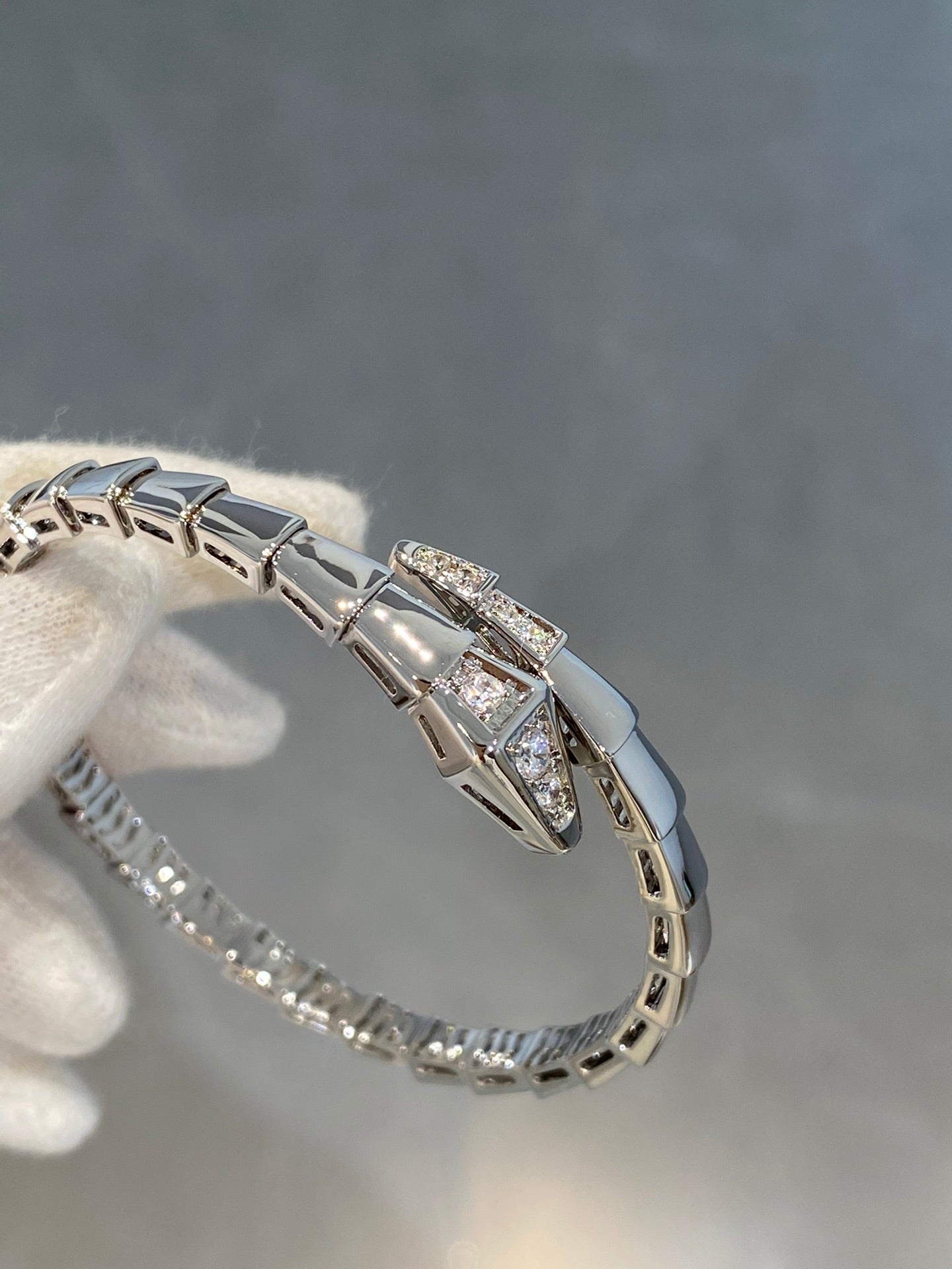 [Shinejoy]SERPENTI BRACELET DIAMONDS SILVER