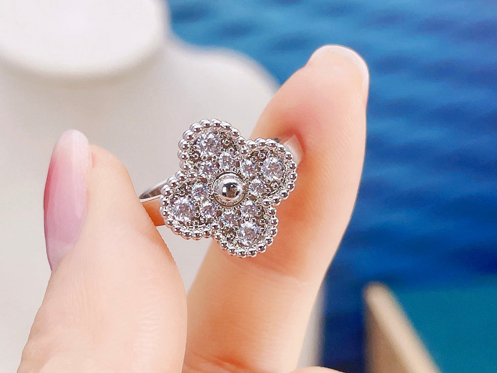 [Shinejoy]CLOVER DIAMOND RING