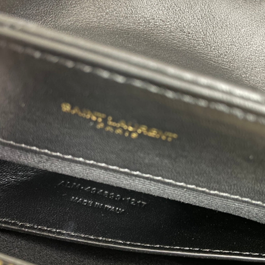 LOULOU PETIT 25 EN CUIR D'AGNEAU NOIR AVEC FERMOIR DORÉ