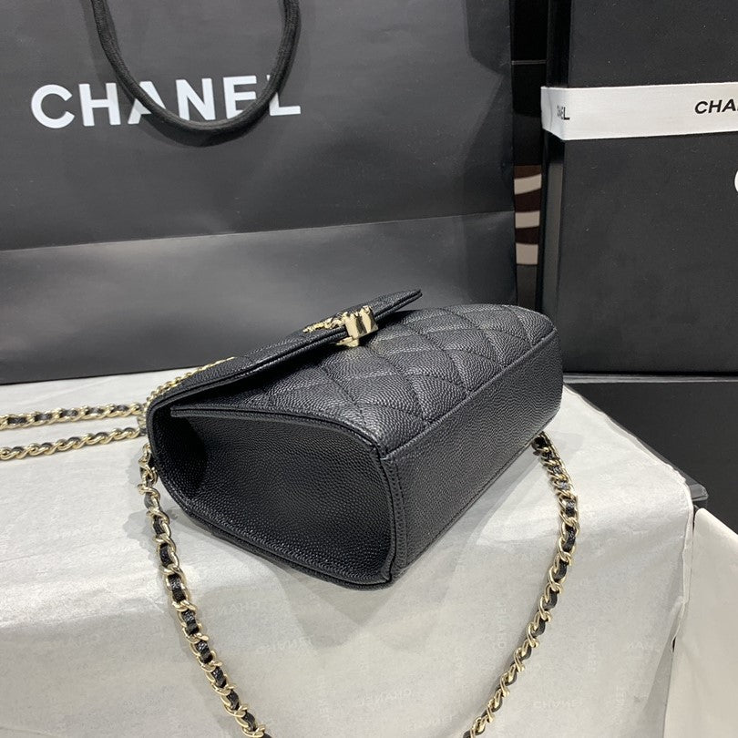 Sac à rabat 23P 15 cm Noir Caviar Fermeture dorée 