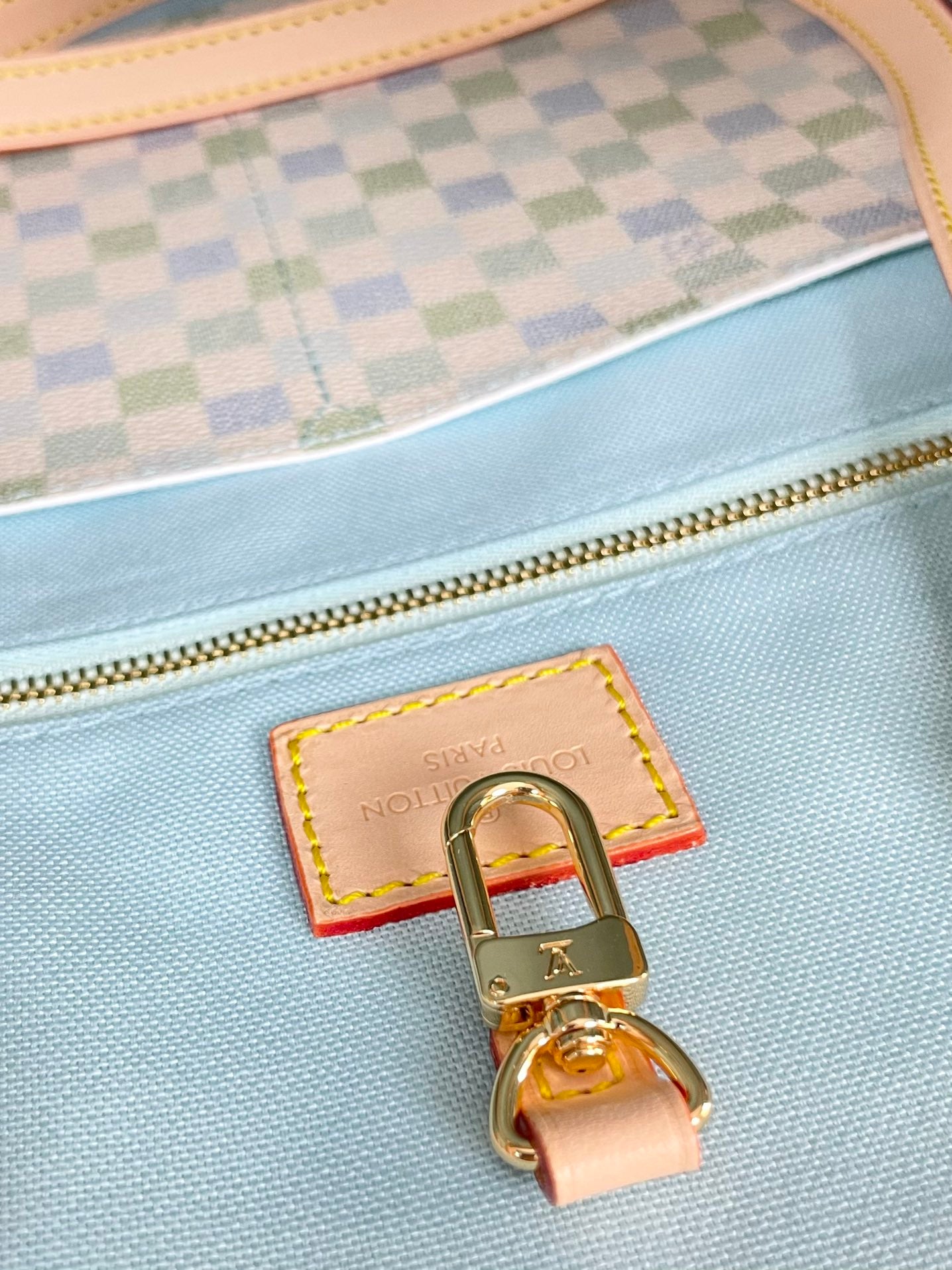 ONTHEGO 35 EN TOILE GÉANTE DAMIER PISTACHE