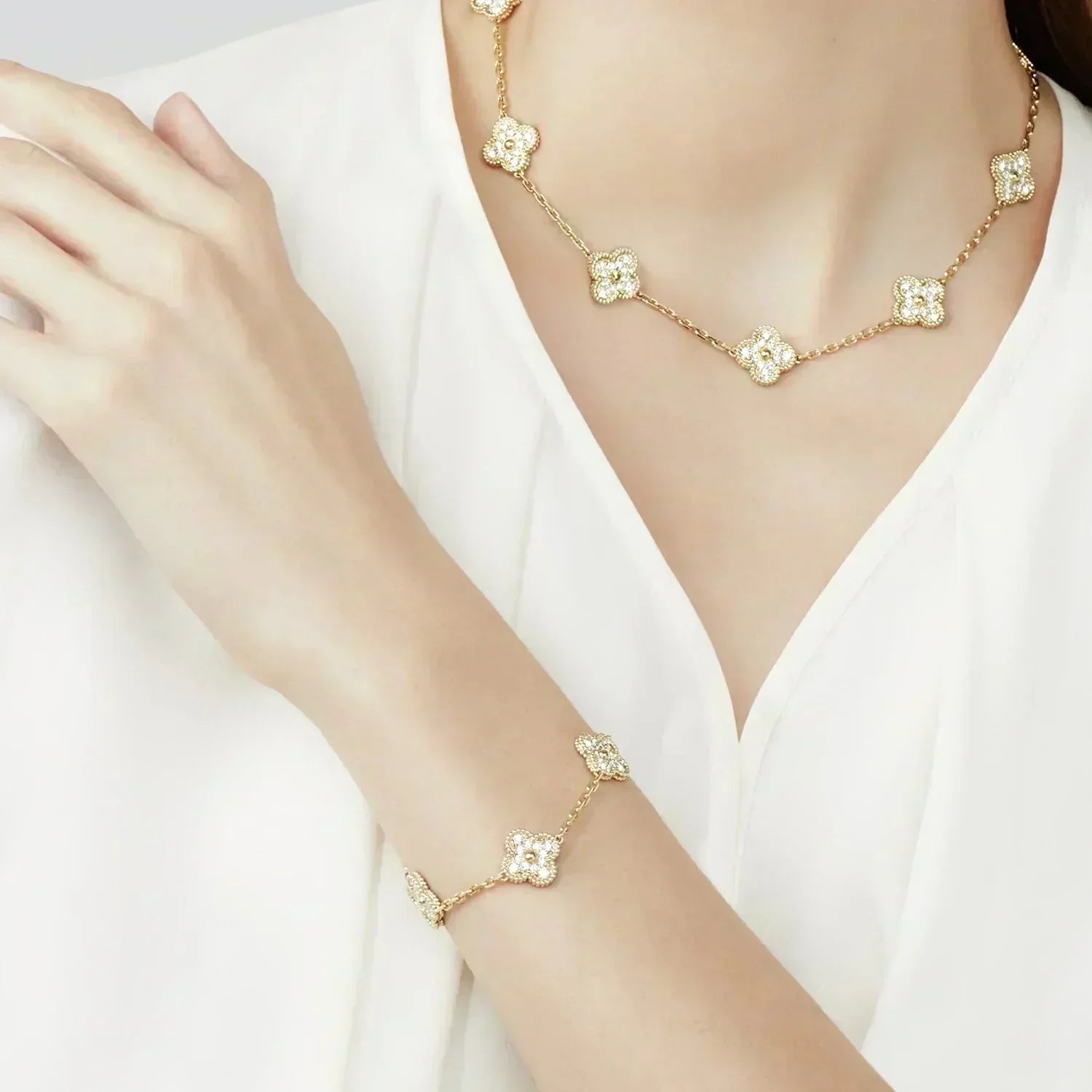 [⭐Shinejoy] クローバー 5モチーフ フルダイヤモンドブレスレットコレクション