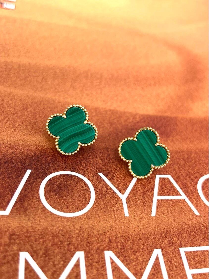 [Shinejoy] CLOVER LARGE (20mm) 1 MOTIFS GREENER MOP STUD EARRINGS