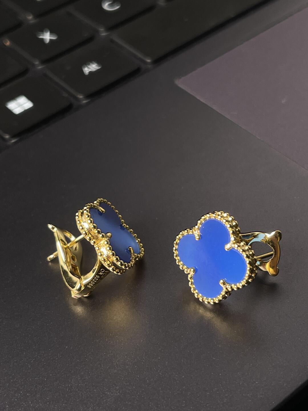 [Shinejoy] CLOVER LARGE (20mm) 1 MOTIFS BLUE MOP STUD EARRINGS