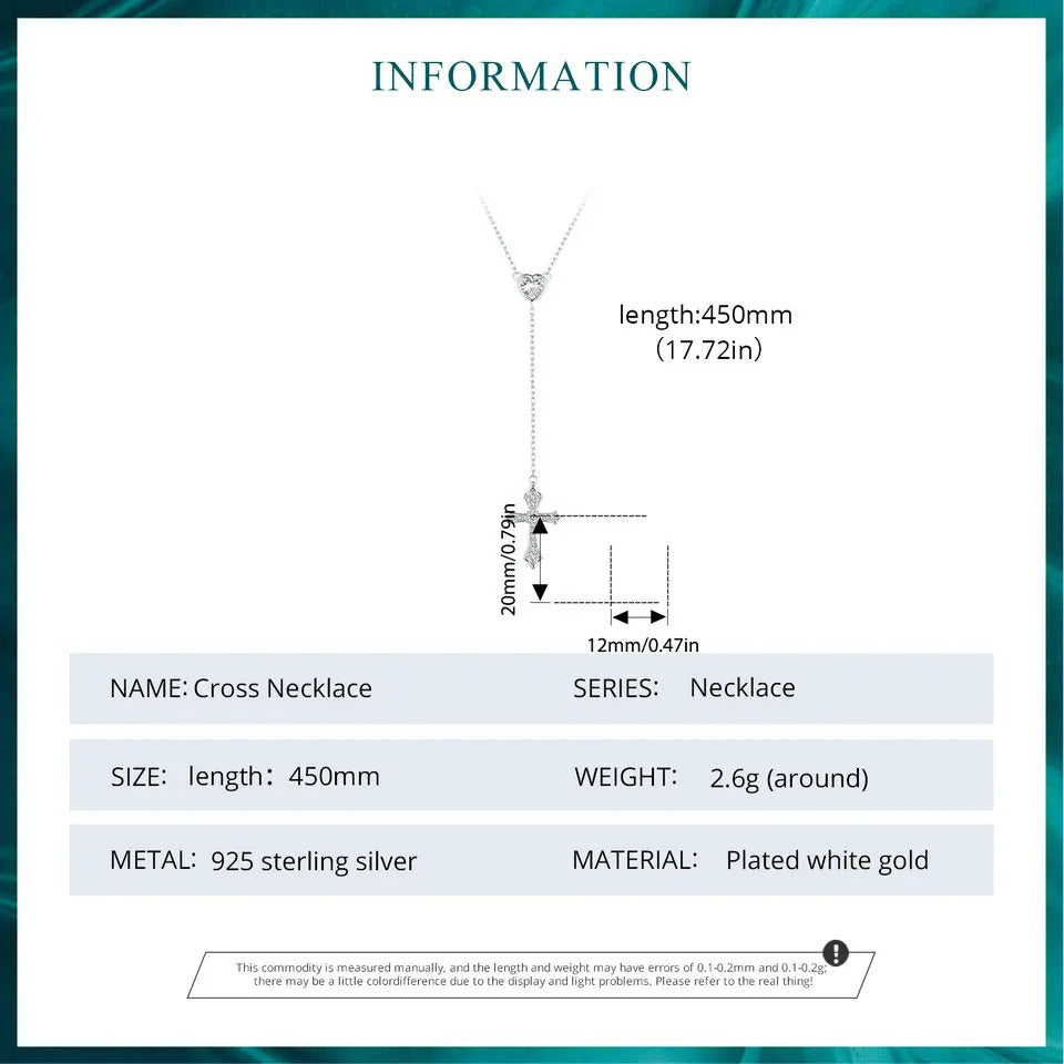 繊細なハート型のペンダントネックレス