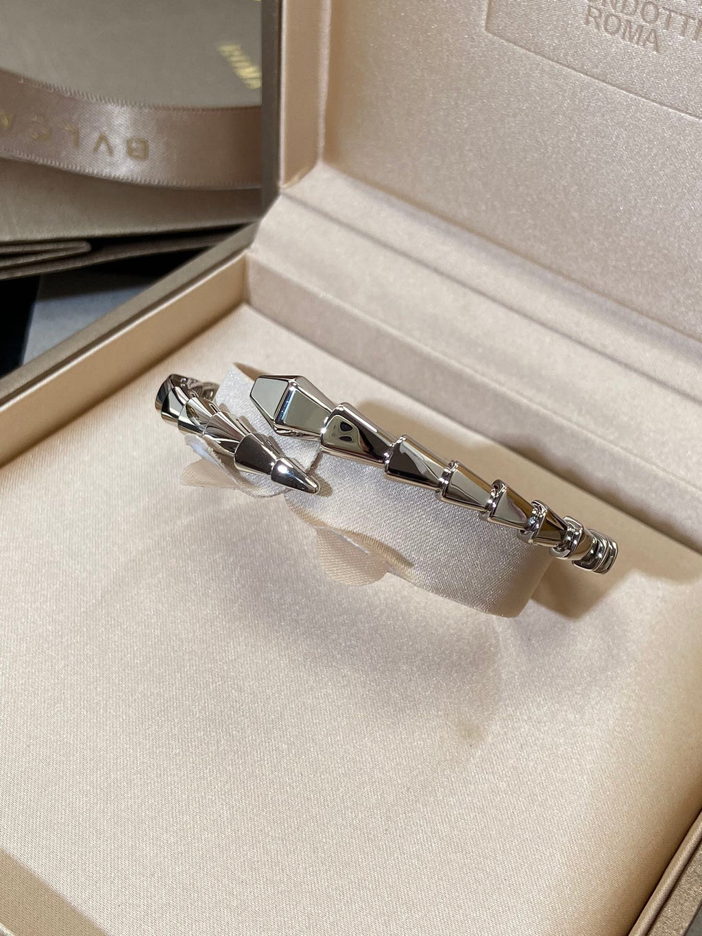[Shinejoy]SERPENTI VIPER SILVER BRACELET